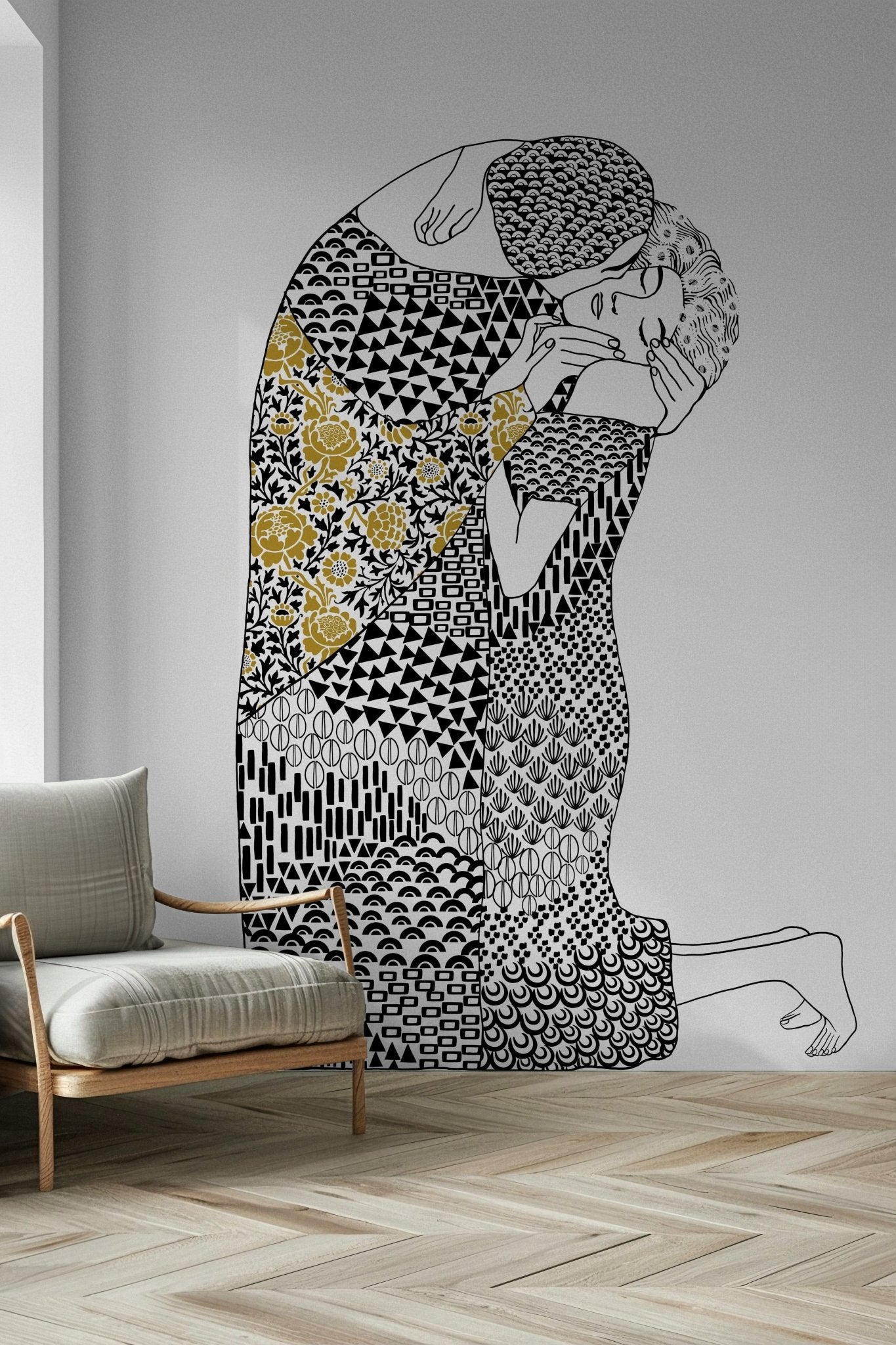 The Kiss wall mural depicting a famous romantic scene., GD7838