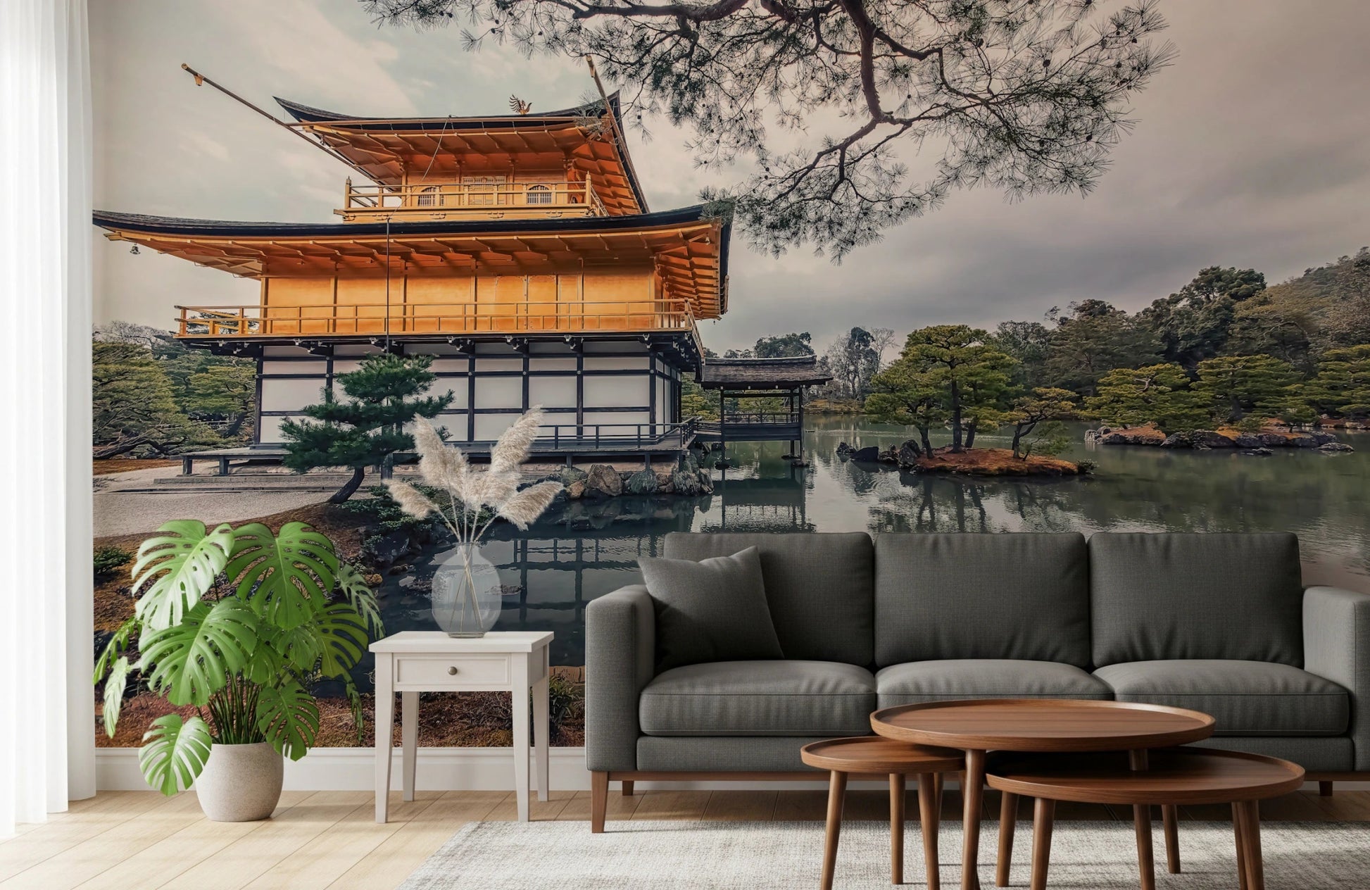 Tranquil Escape Wallpaper: Golden Pavilion Kyoto