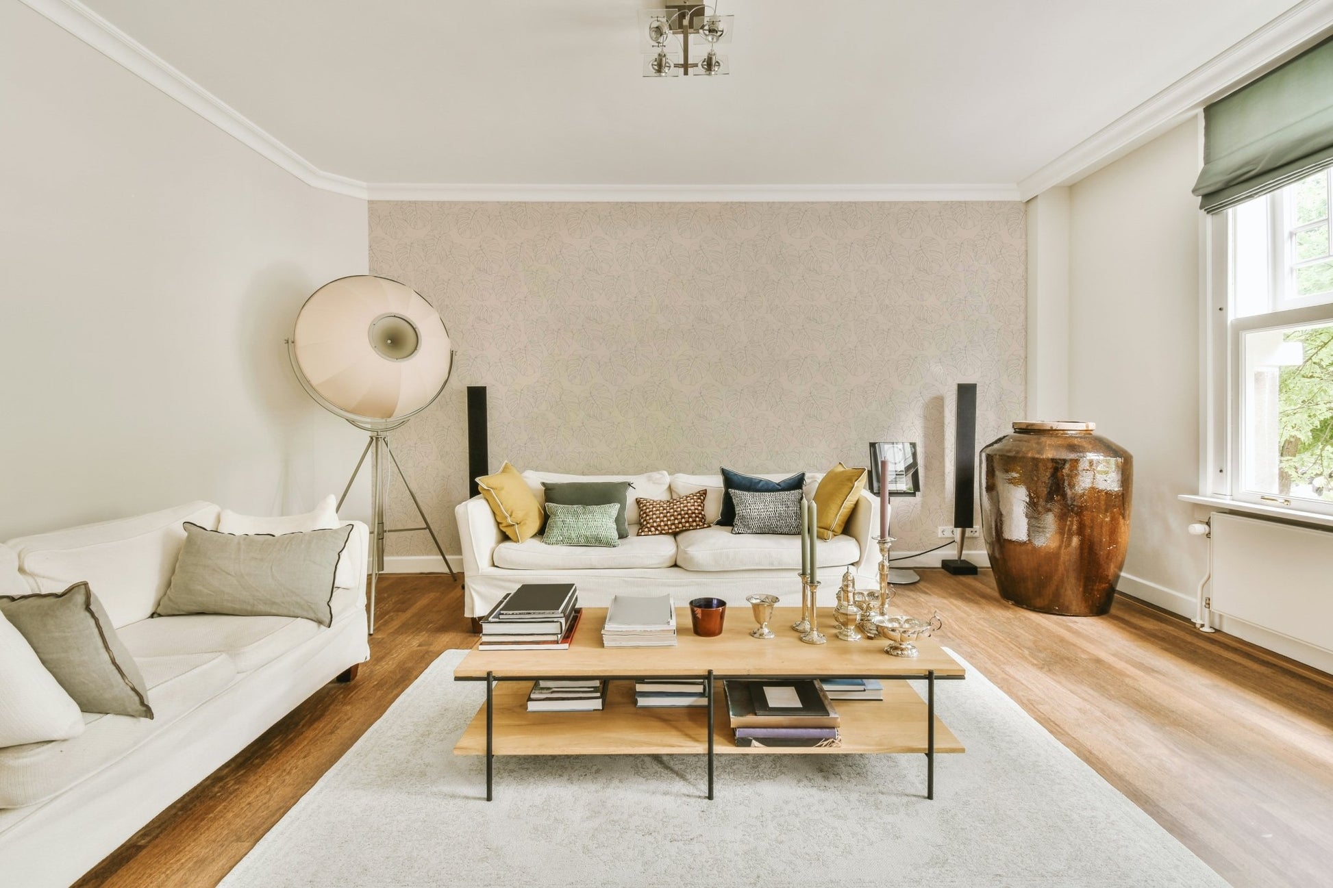 View of friendly shapes and a playful pattern

