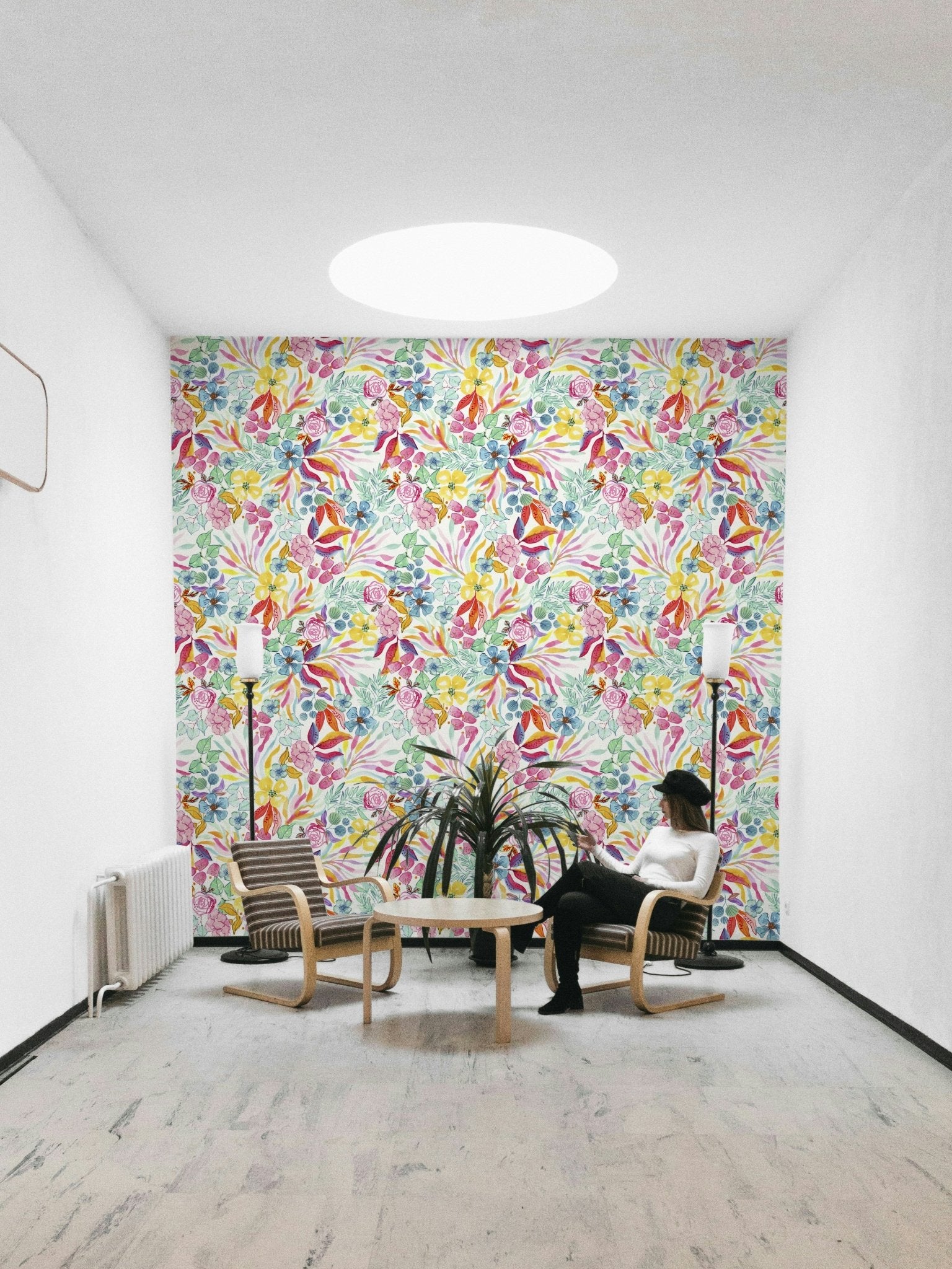 Artistic tropical watercolor wallpaper for modern spaces.

