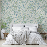 Cottage-style trumpet flower wallpaper in gray tones

