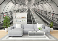 The feeling is one of urban energy and elegance.

