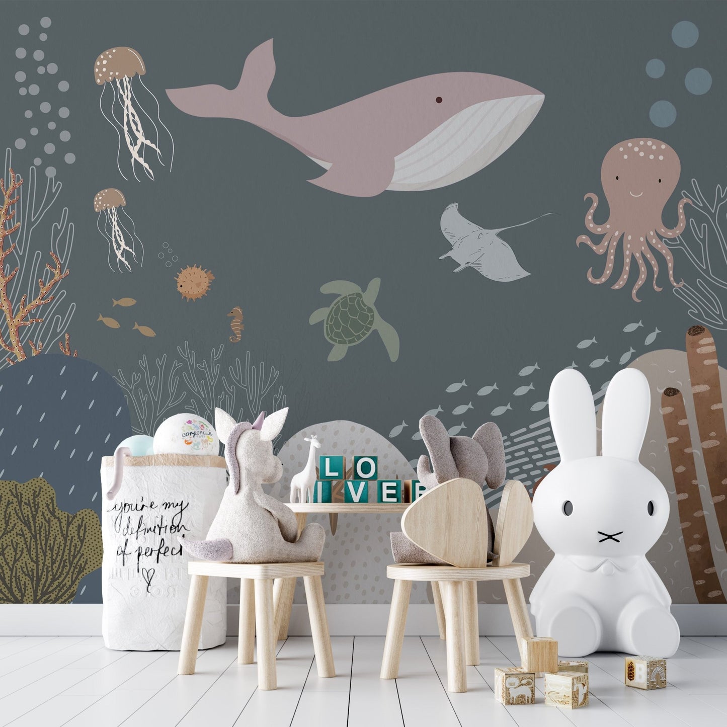 Sea animals wallpaper for kids' room
