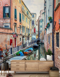 Italian architecture and bridge over Venice canal.