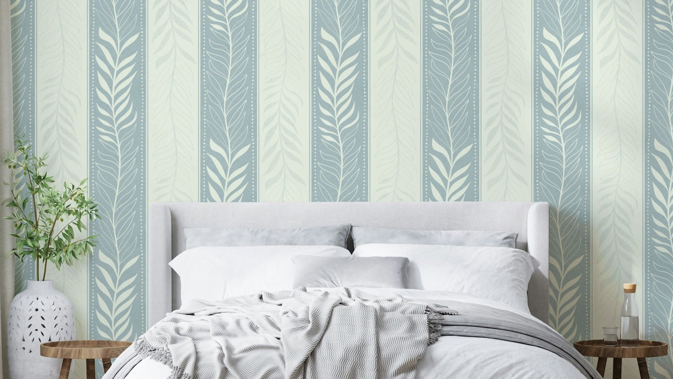 Height-enhancing mural wallpaper
