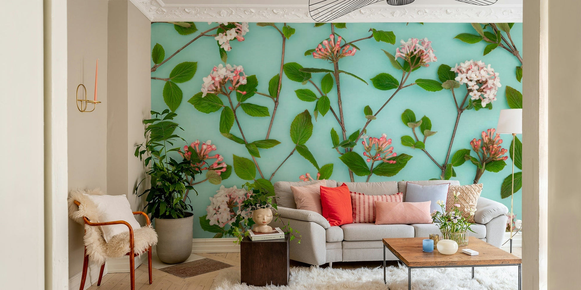 Nature-inspired floral wall mural with spring vibe


