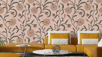Delicate floral trail design
