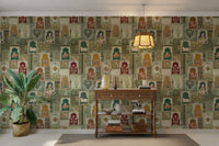 Elegant maharani with gazebo backdrop

