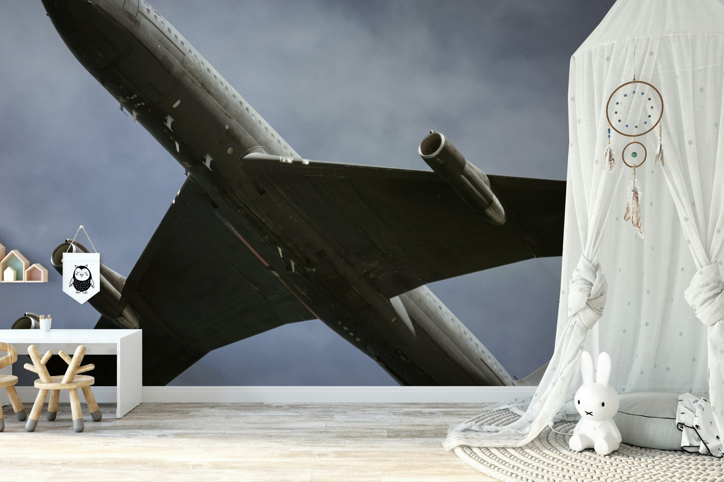 An artistic IAF symbol mural for home decor.

