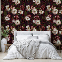 Elegant Mystic Night roses wallpaper for classic interiors.


