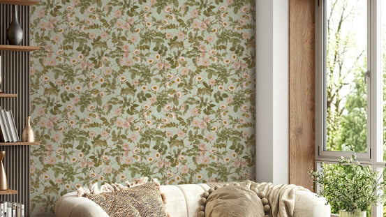 Vintage Rose Garden 1 Wallpaper with soft floral design., GD1340