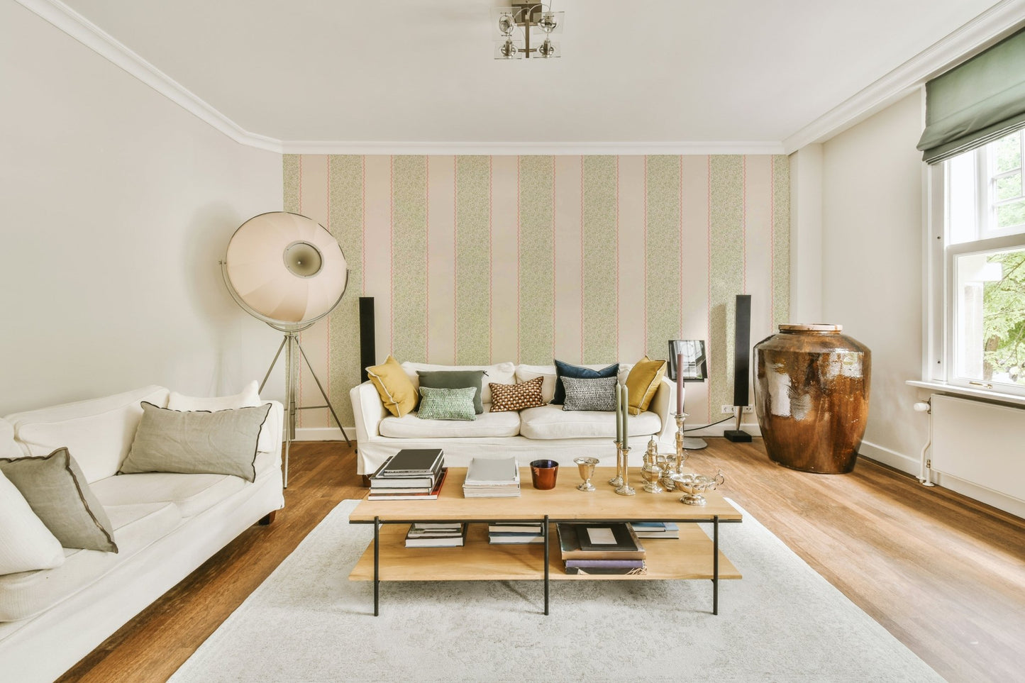 The composition is a harmonious, rhythmic pattern.

