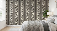 This Vintage Wallpaper mixes narrow linework with soft foliage movement