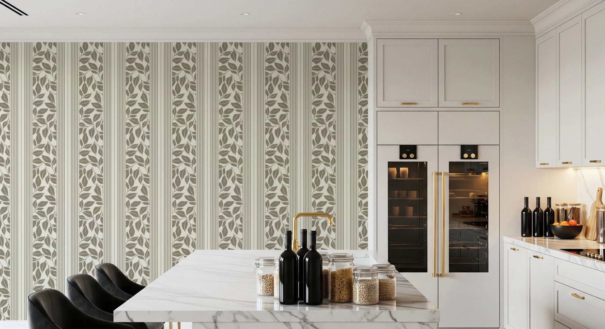 Leafy vertical sections define this Vintage Trailing Foliage Wallpaper design