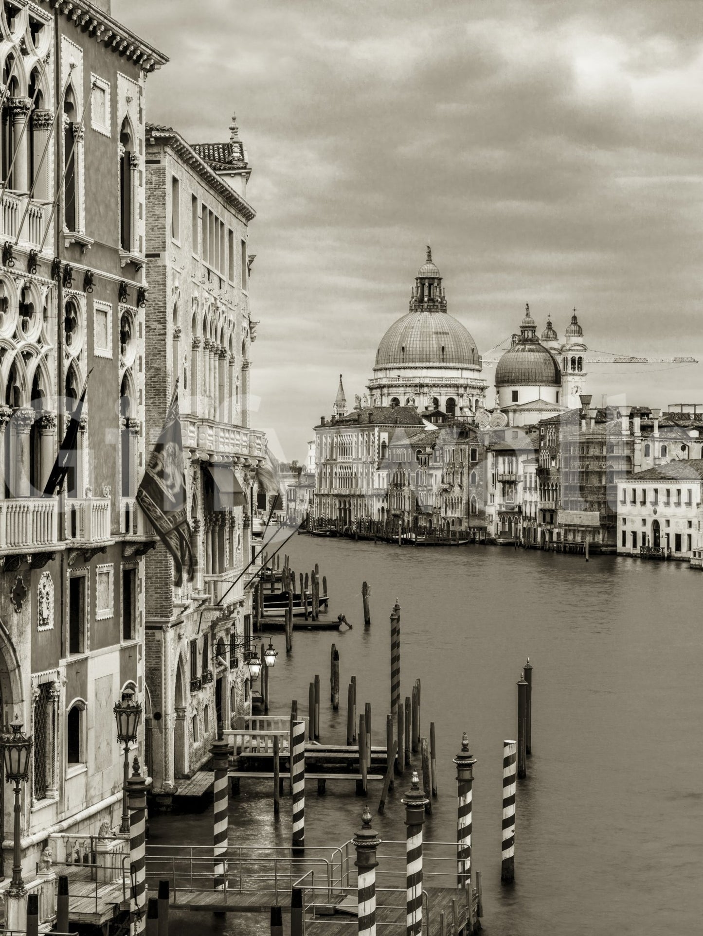 Vintage Venice Wall Mural with architectural waterfront scene, GD8754