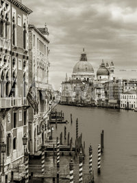Vintage Venice Wall Mural with architectural waterfront scene, GD8754