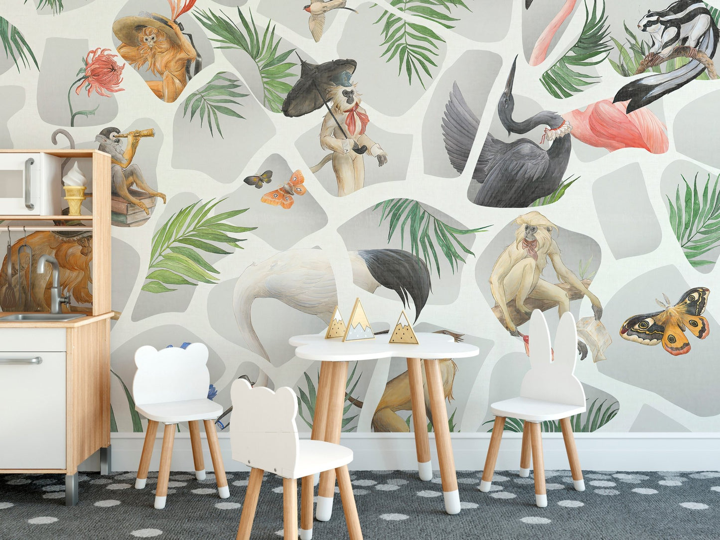 Gray jungle animals wall design
