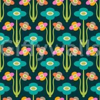 Dynamic and flowing leaf and flower shapes.

