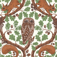 Cream backgrounds highlight every animal and leaf in this woodland oak wallpaper.