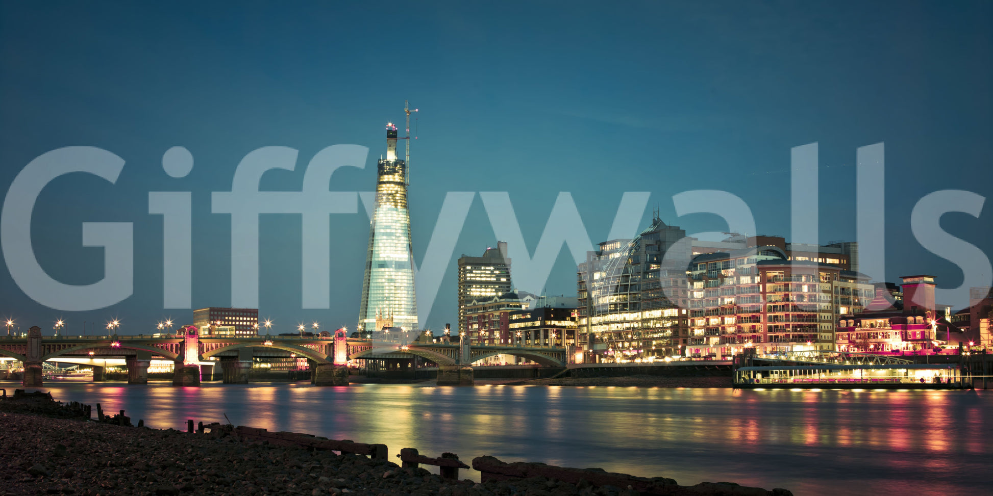 Thames Twilight wallpaper shot at blue hour over the London waterfront