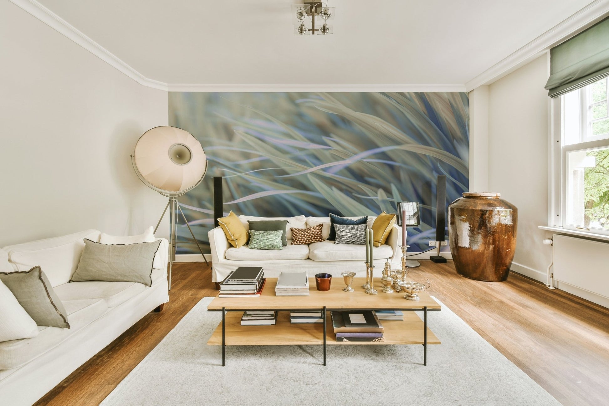 Gentle motion mural of tall green grass

