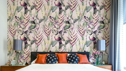 Vibrant jungle scene mural for bold accent walls

