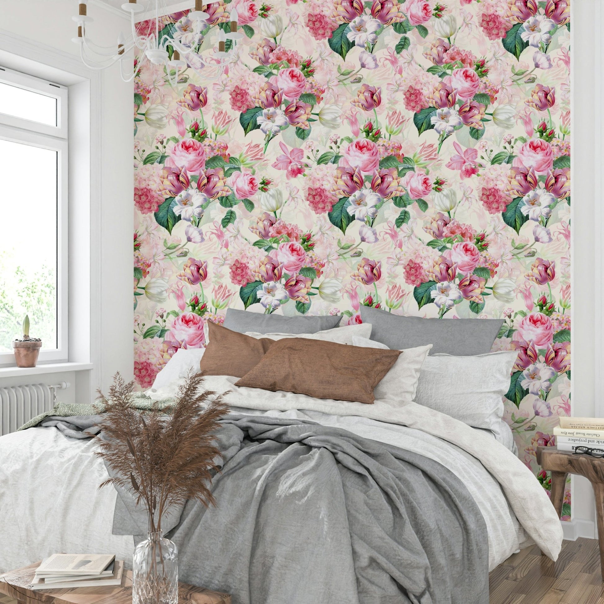 Watercolor roses wallpaper for serene room ambiance.

