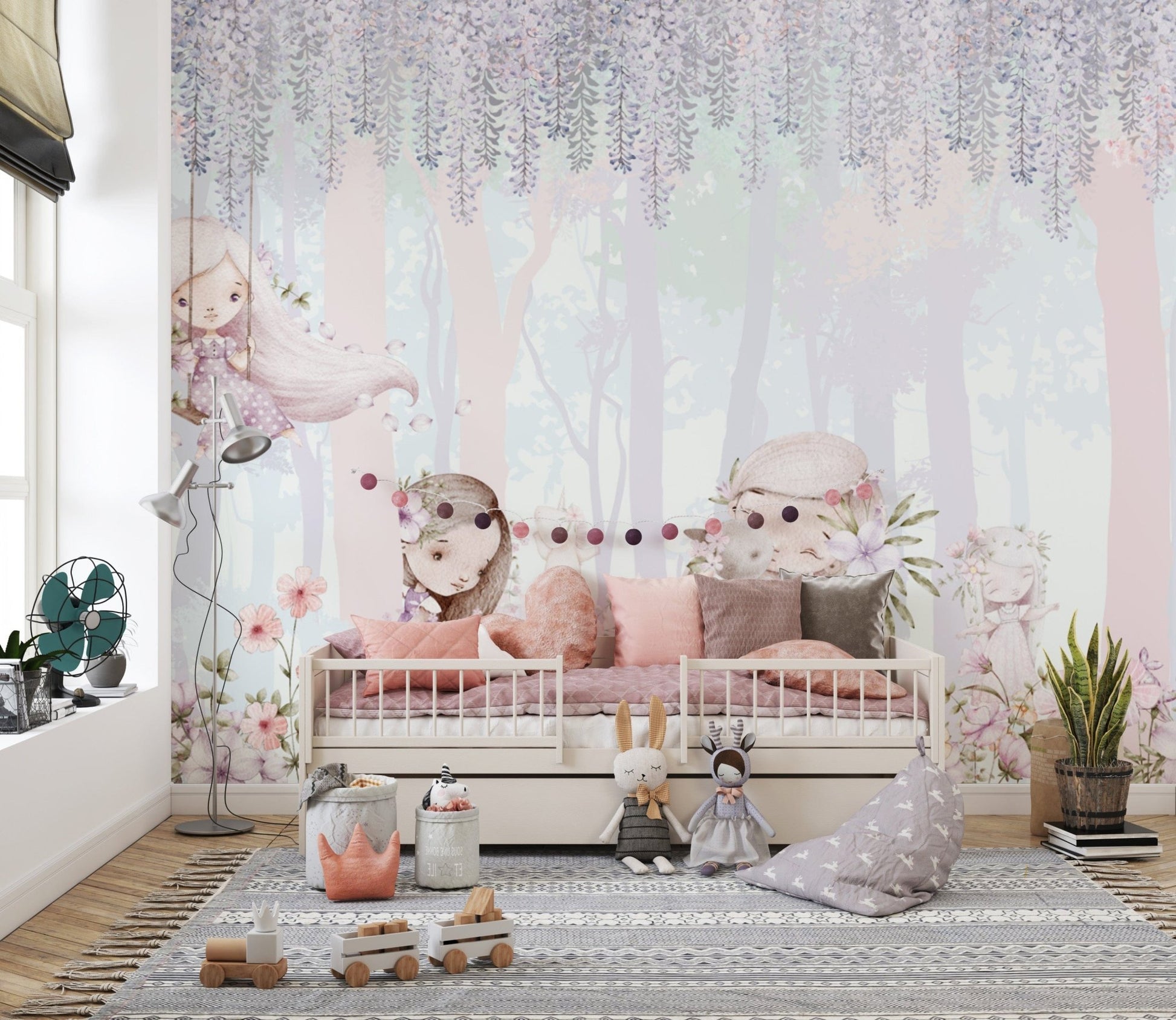Cute woodland girls room wallpaper
