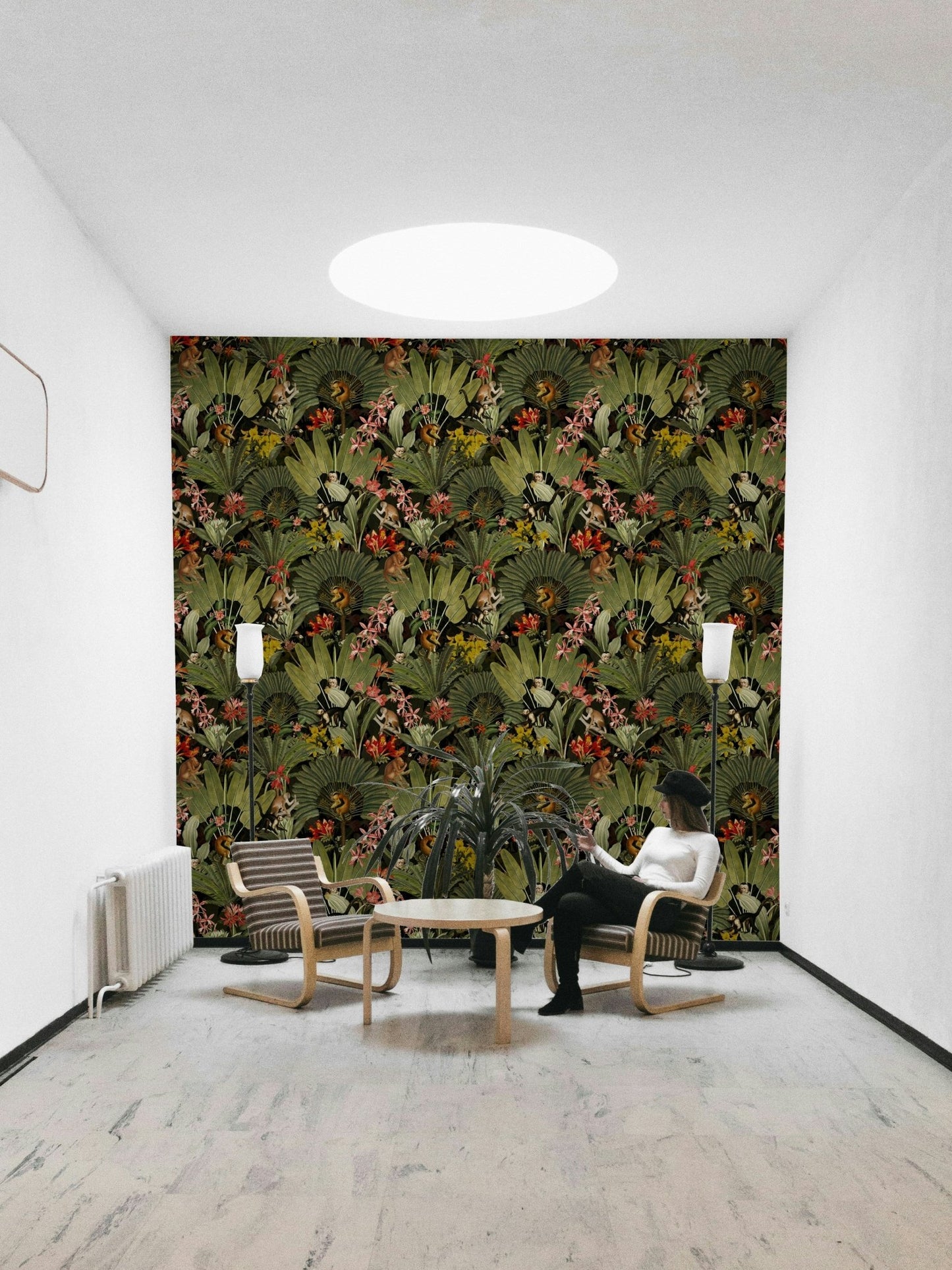Nature-inspired jungle wallpaper for modern spaces.

