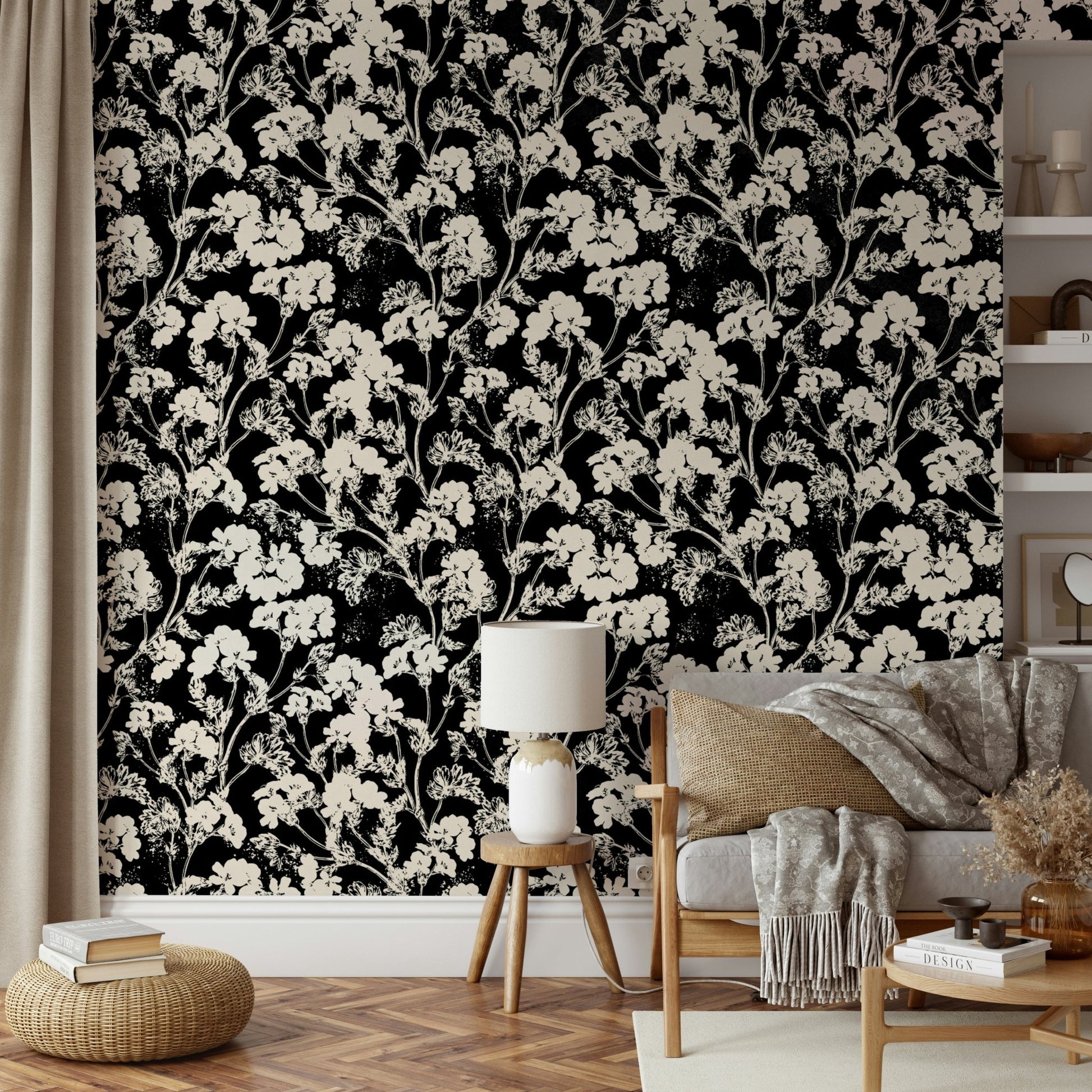 The plant illustrations are a very light grey color.
