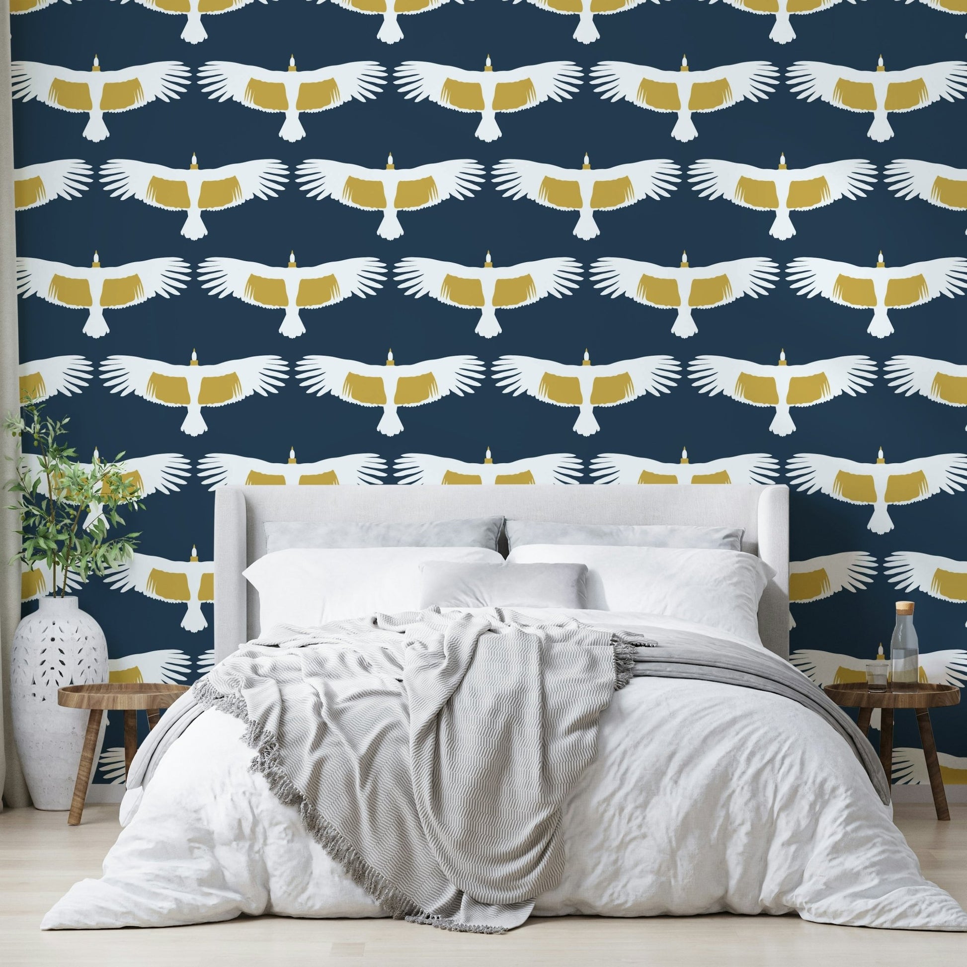 Clean bold bird design GD598

