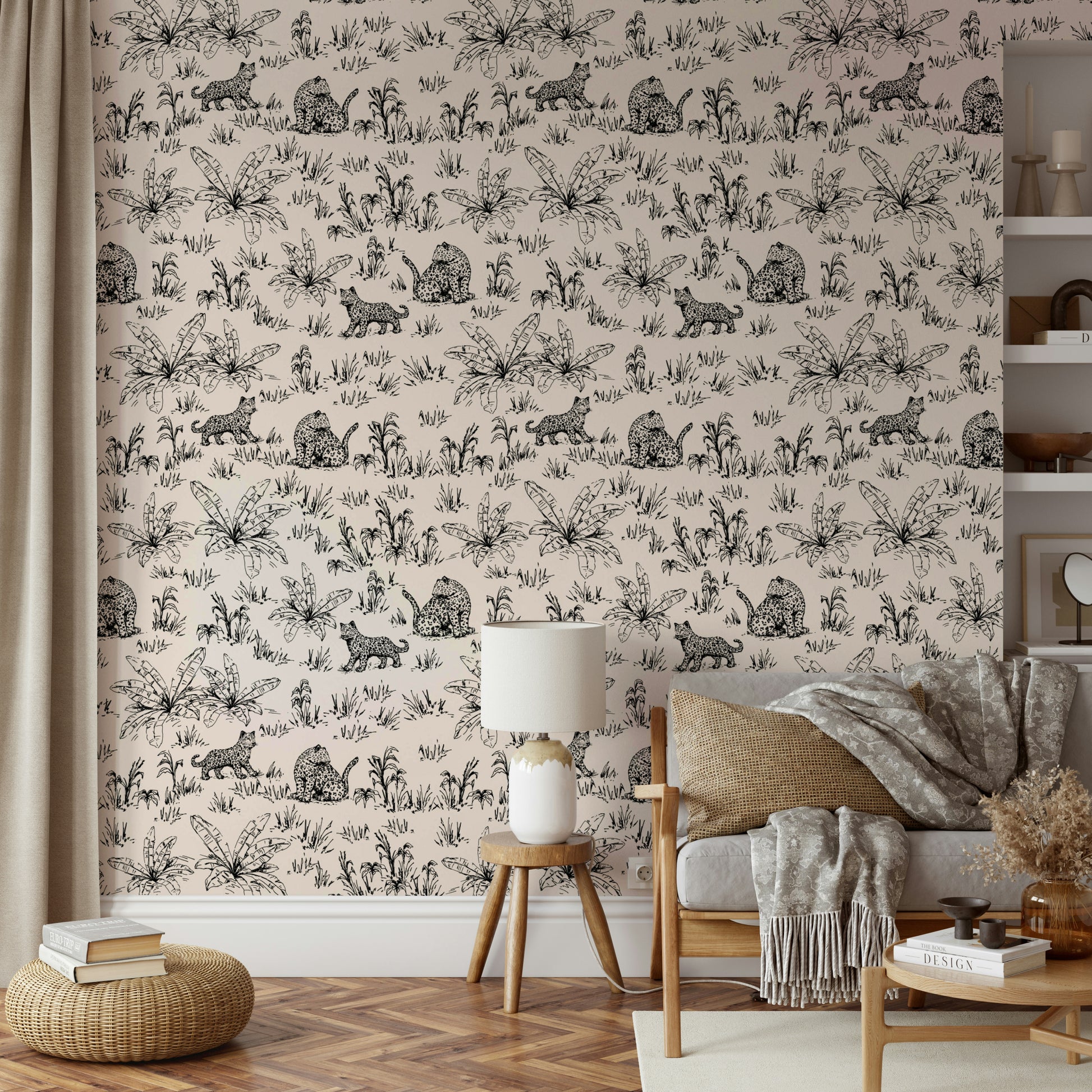 Wallpaper for walls with a powerful, artistic feel

