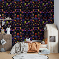 Bright, cheerful wallpaper with reflective floral accents.

