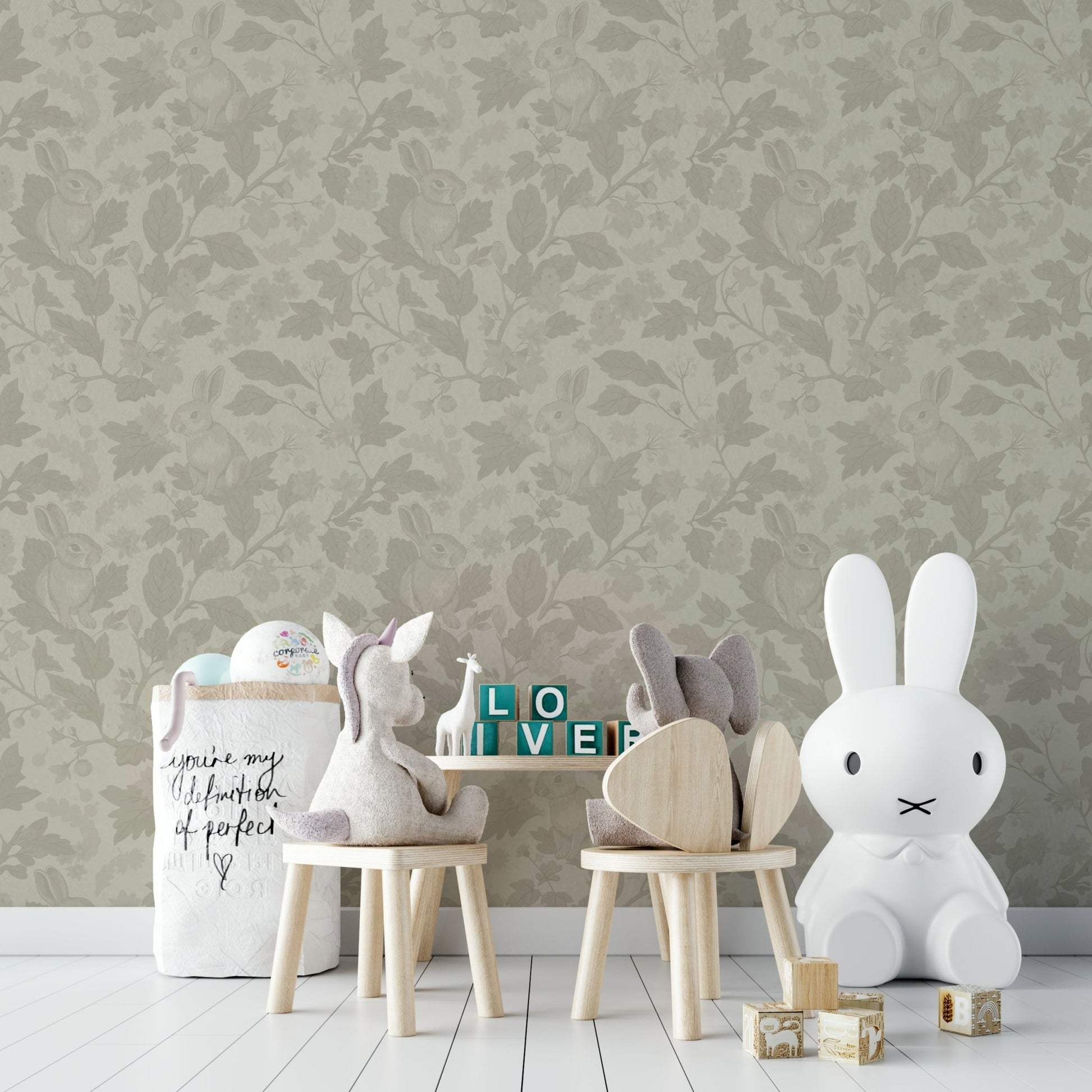 Classic woodland garden wallpaper in solid beige color., GD1123