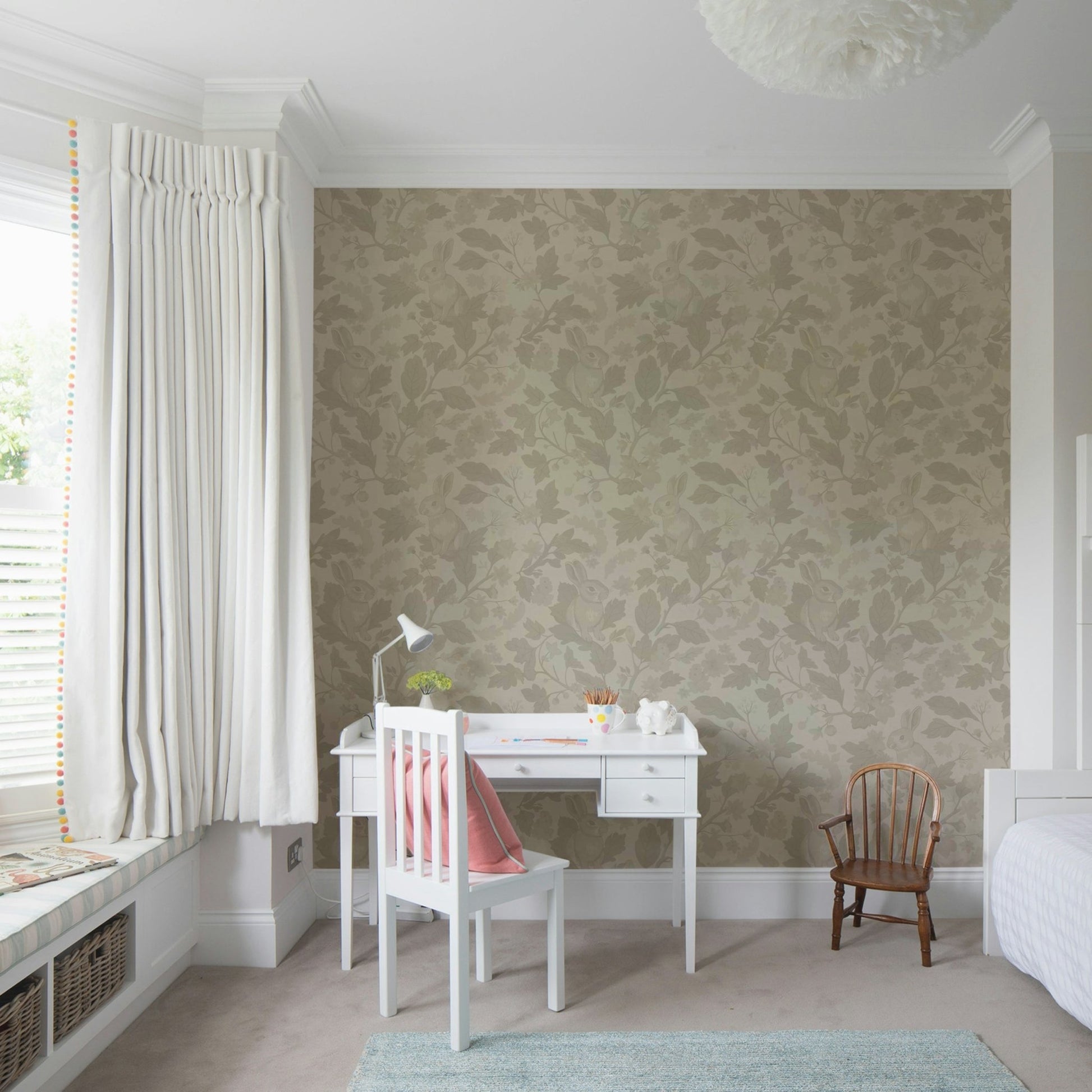 Vintage beige woodland garden wallpaper for walls., GD1123