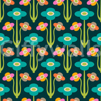 Dynamic and flowing leaf and flower shapes.

