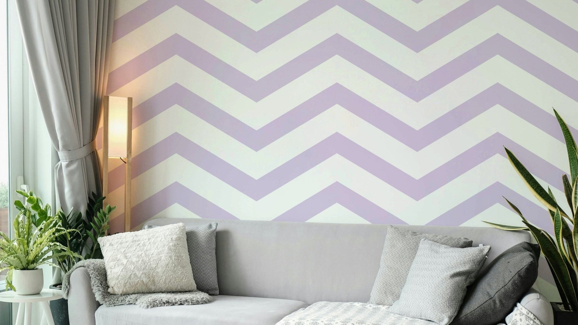 Stylish wallpaper with lilac chevron lines

